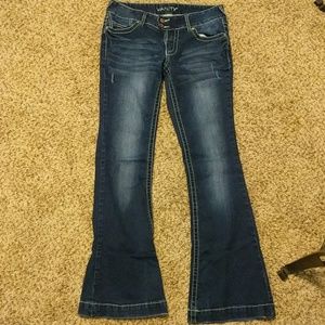 LIMITED TIME PRICE DROP. VANITY JEANS